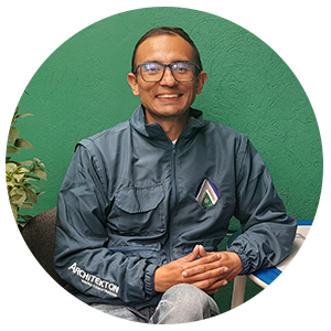 Arq. Freddy Estupiñan <br> <strong>Diseñador-Obra y Coord. BIM</strong></strong>