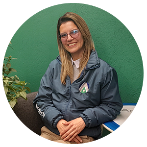 Viviana Poveda <br> <strong>Dpto. Administrativo</strong>